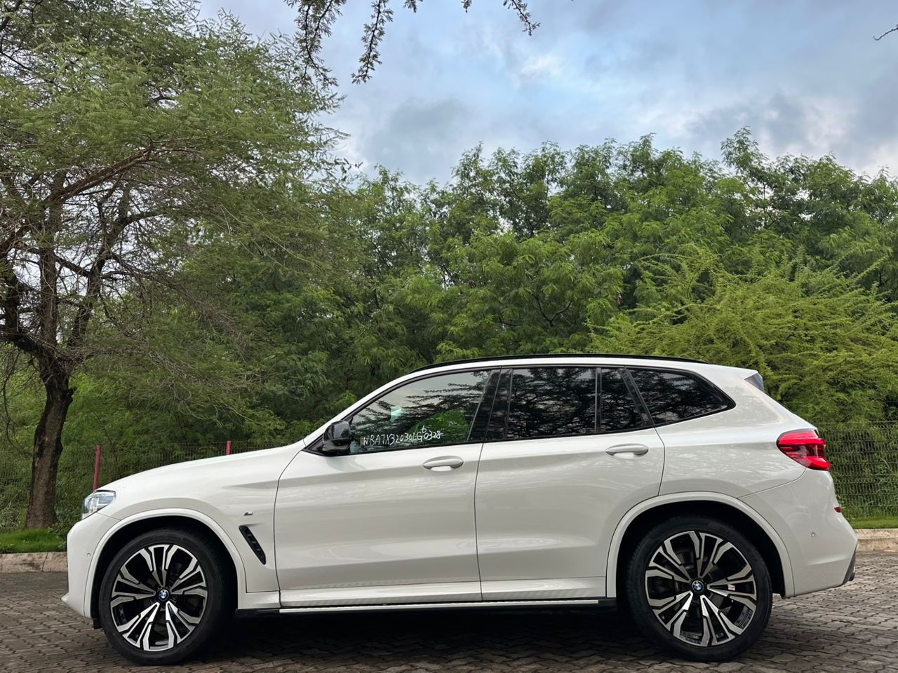 BMW thumbnail 8